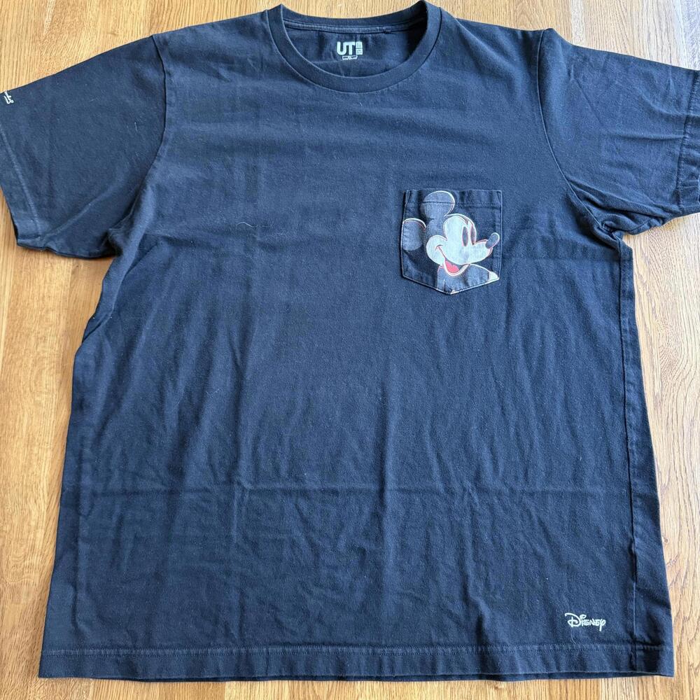 Uniqlo Disney Mickey Mouse Black Short Sleeve TShirt size XL